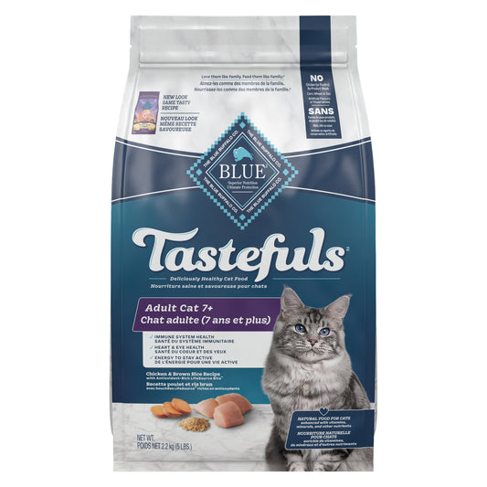 BLUE ADULT CAT FOOD, 3 X 2.2 KG
